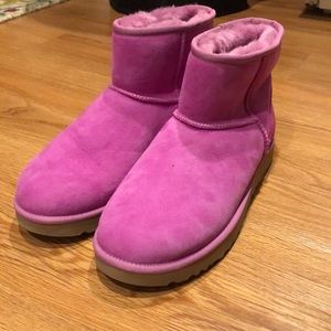 Short pink ugh boots